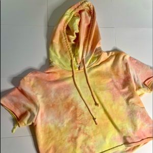 Heart & Hips || Tie Dye Long Sleeve Crop Top! 🌷🌿